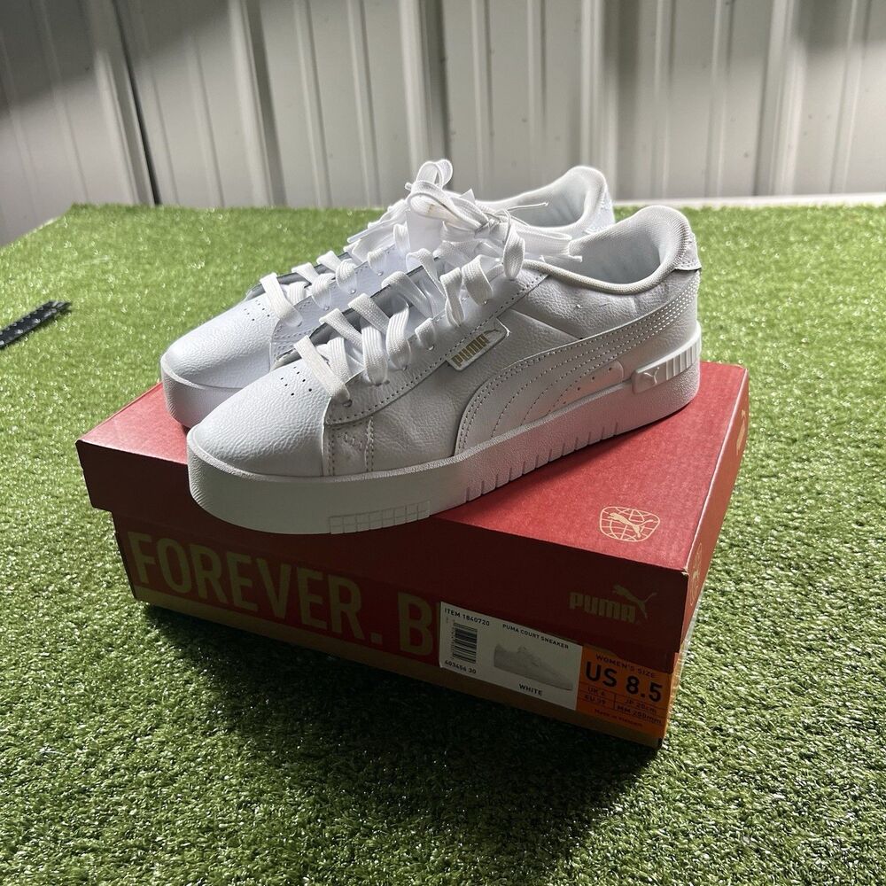 Puma Court Women's Size 8.5 White Sneakers Shoes w/ Box & Tags